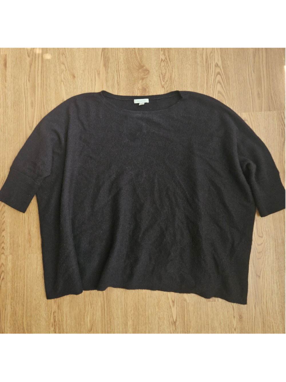 Garnet Hill Cashmere Black Boxy Crewneck Sweater Minimalist Capsule Womens Small